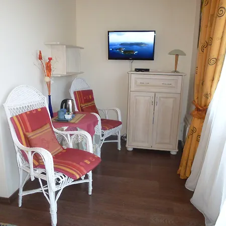 Giardino Ξενοδοχείο 3*