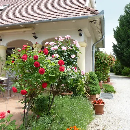 Giardino Ξενοδοχείο 3*